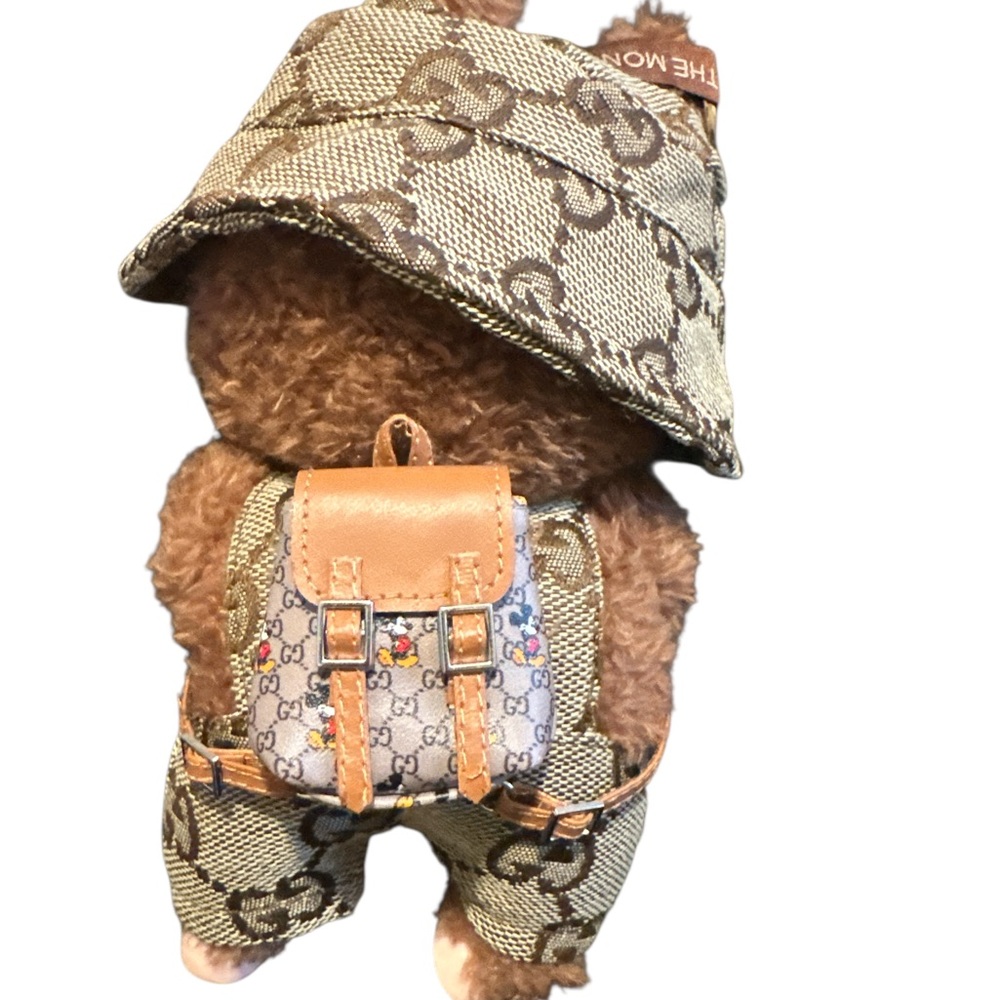 NEW Luxury Clothes For Popmart Labubu Doll -CLOTHES ONLY and backpack - Picture 2 of 3